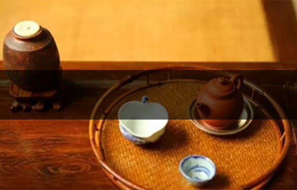 身體有哪些信號時應(yīng)停止飲茶？-1