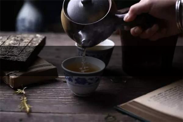 走入茶中，泡出自我-1-1