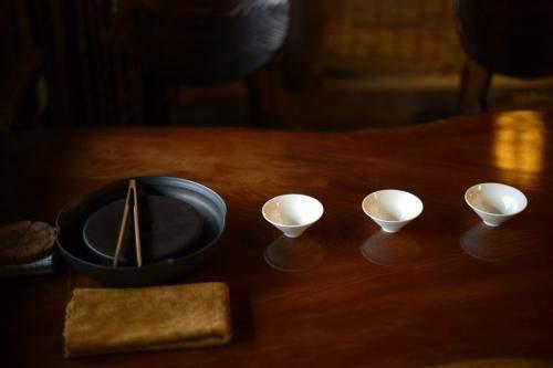 如何理解喝茶和品茶？