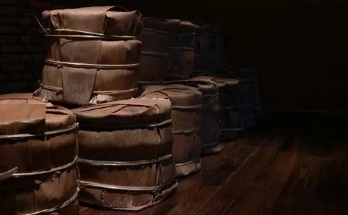 恐怖的普洱老茶翻新“技術(shù)倉”？