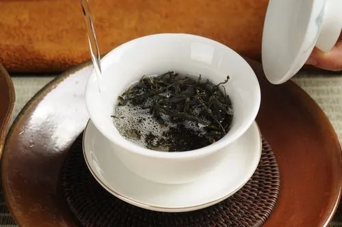 普洱茶怎么泡？原來熟茶和生茶泡法不一樣，浪費了多少茶葉