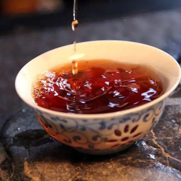 什么季節(jié)喝普洱茶好？喝普洱茶的禁忌和注意事項?