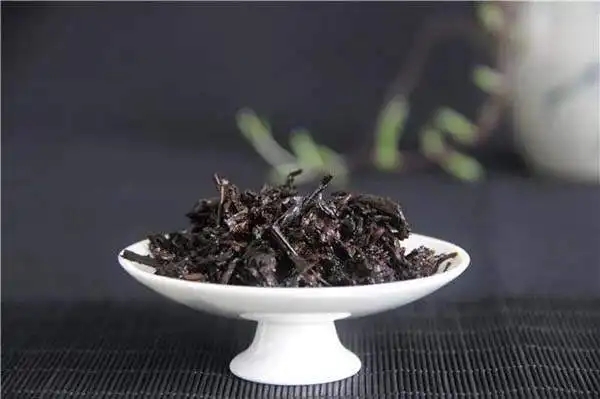 判斷普洱茶是不是好料，只看一個地方！