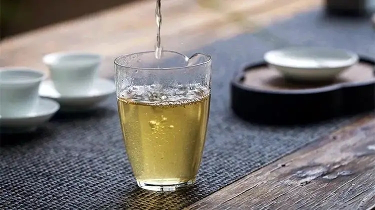 茶湯中的“泡泡”究竟是什么？